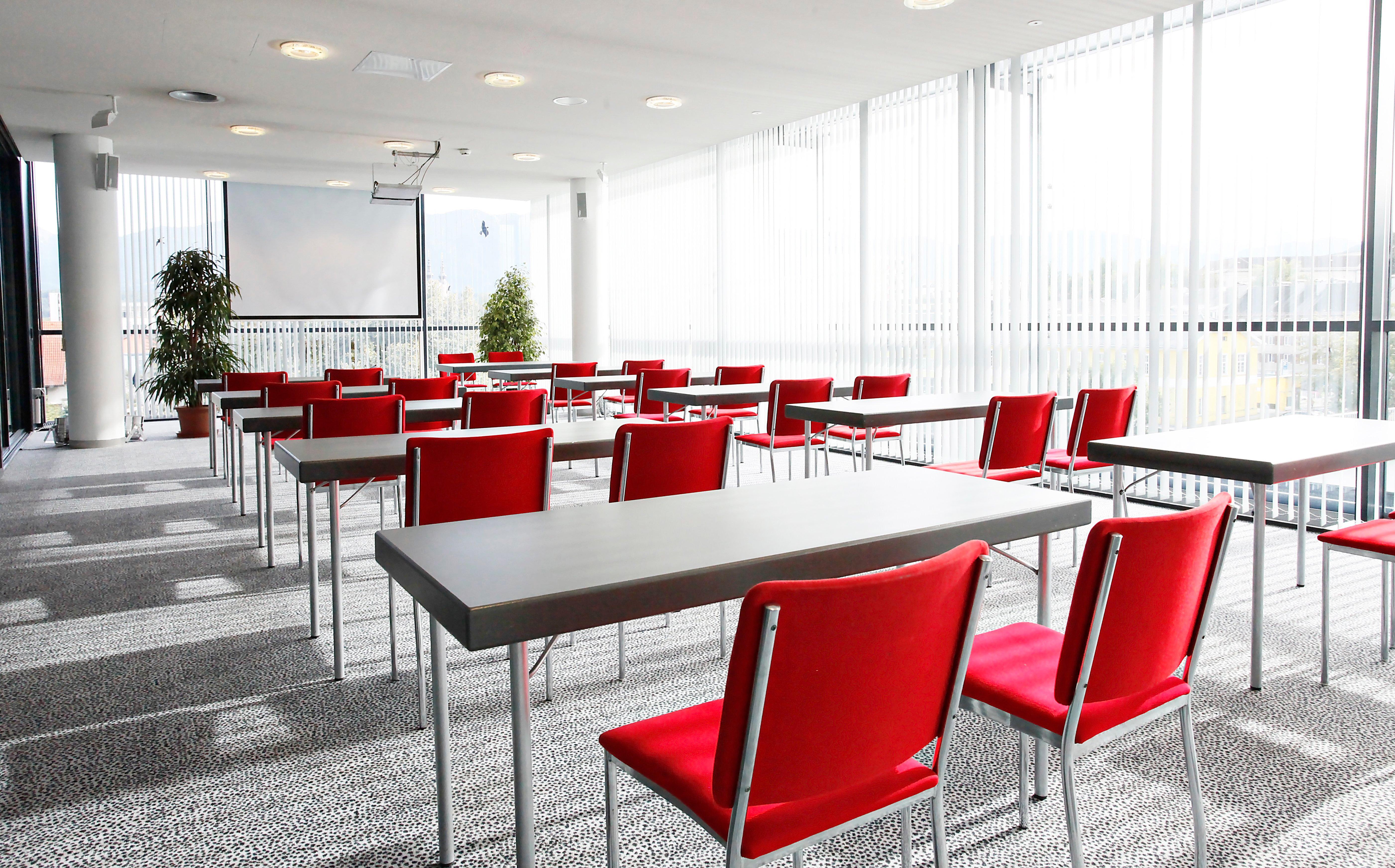 Voco Villach By Ihg Екстер'єр фото