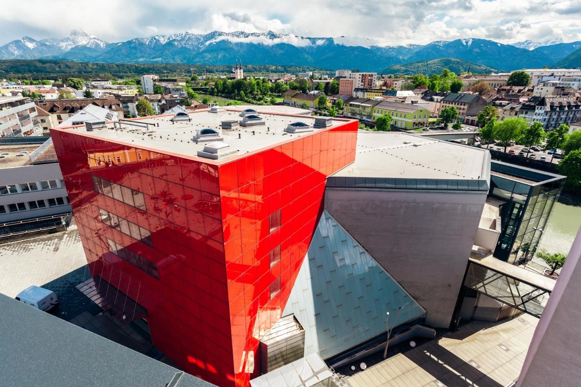 Voco Villach By Ihg Екстер'єр фото